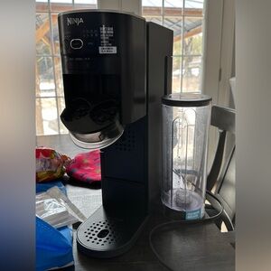 Ninja Thursti Drink Flavoring and Sparkling Machine